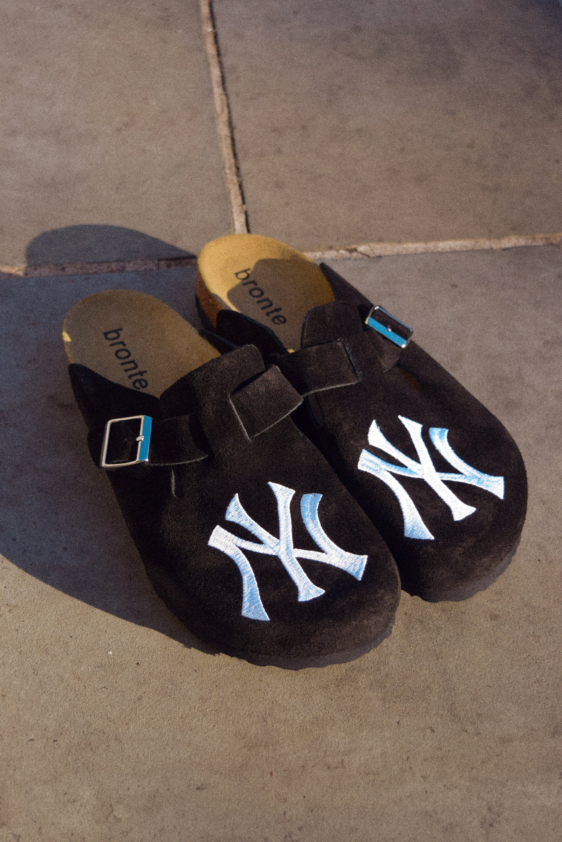 New Black 'Yorkie' Clog